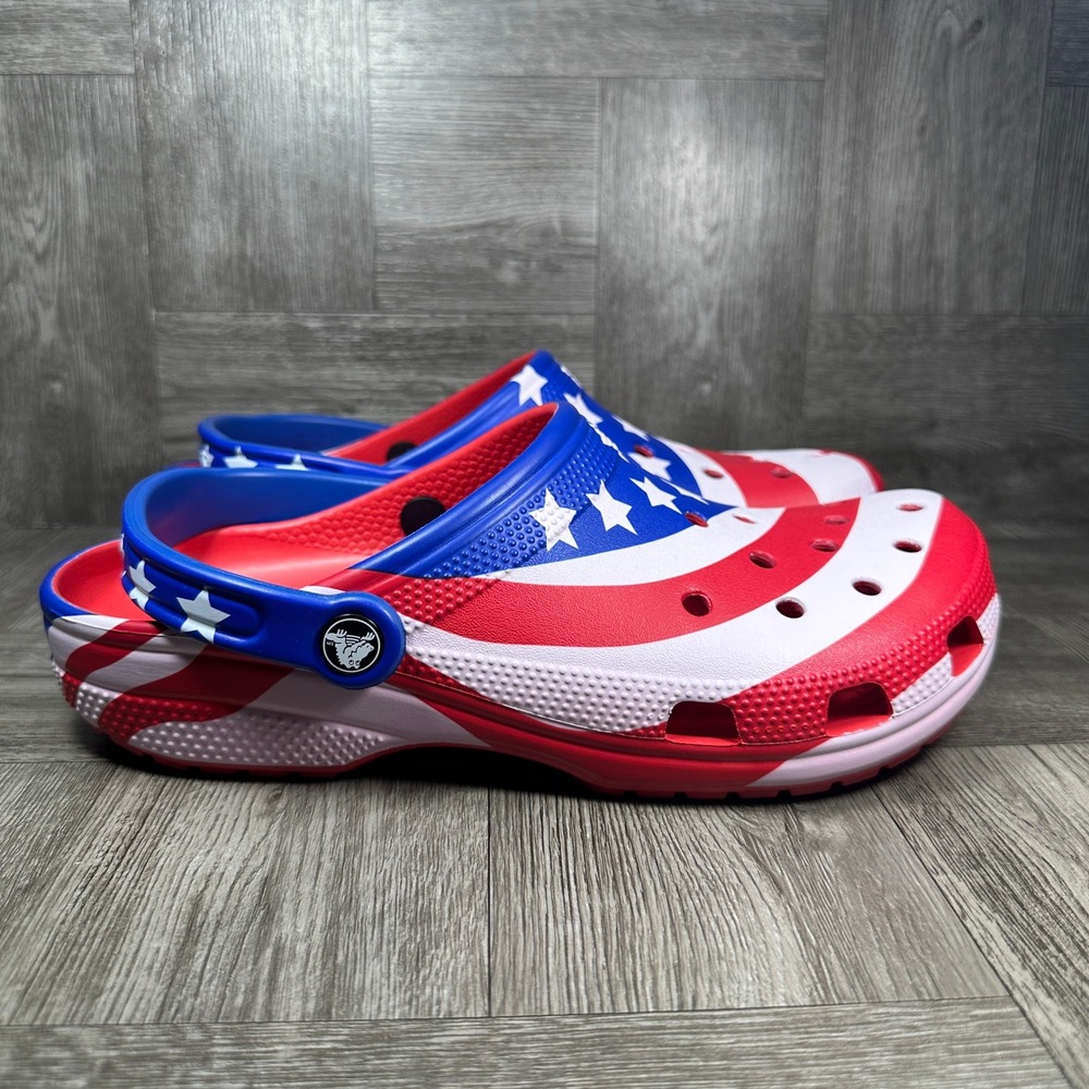 Crocs Clogs Women 10 American Flag Patriotic Stars Stripes Red White Blue NEW